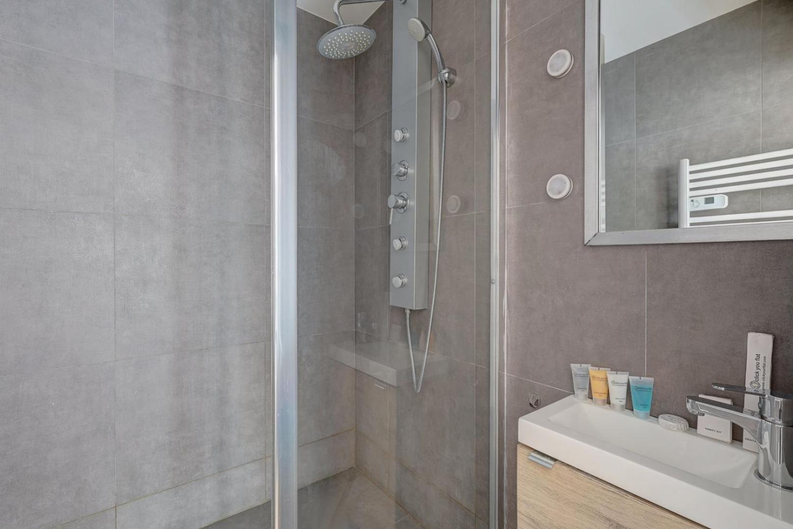 127 Suite Moshe - Superbe Appartement A Paris. Exterior photo